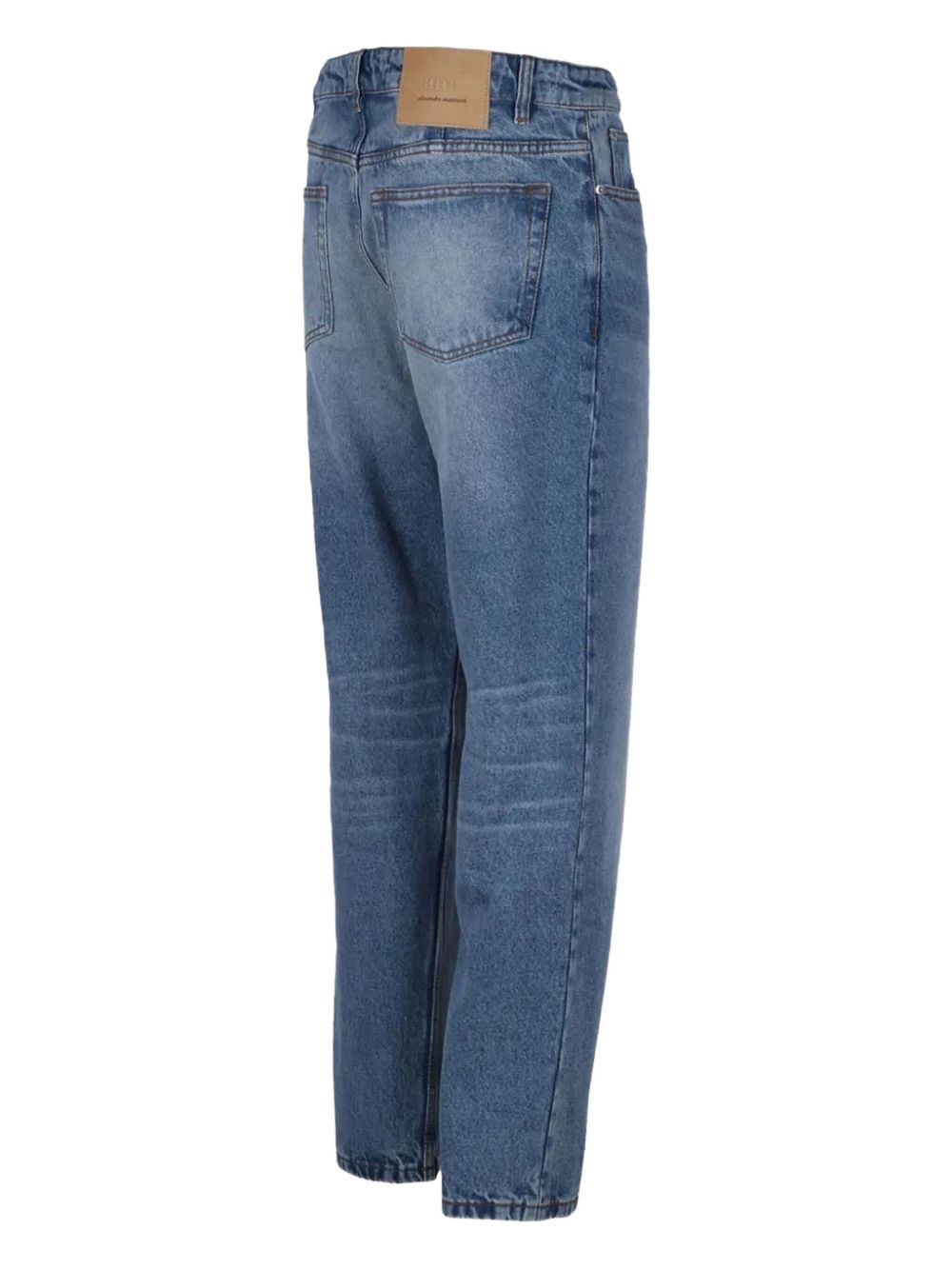 tapered jeans