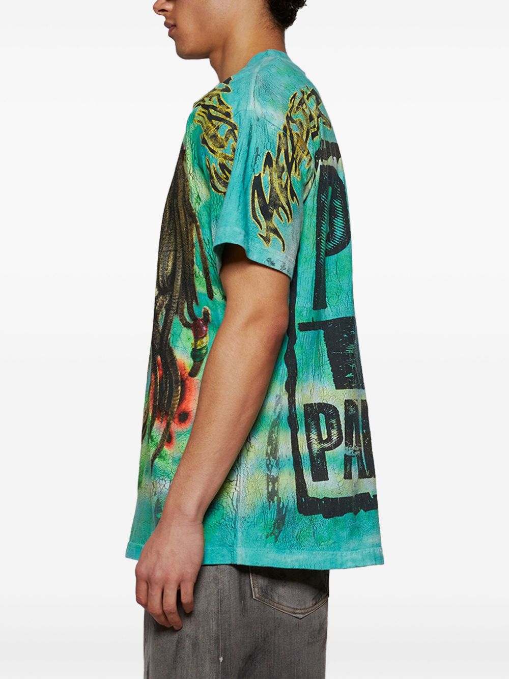 graphic-print T-shirt