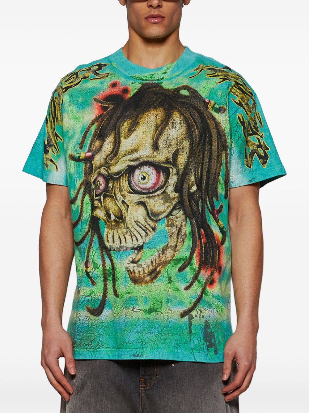 graphic-print T-shirt