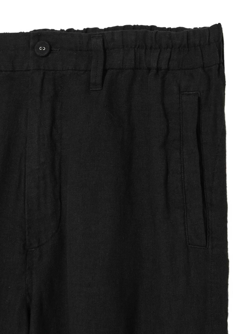 straight-leg trousers