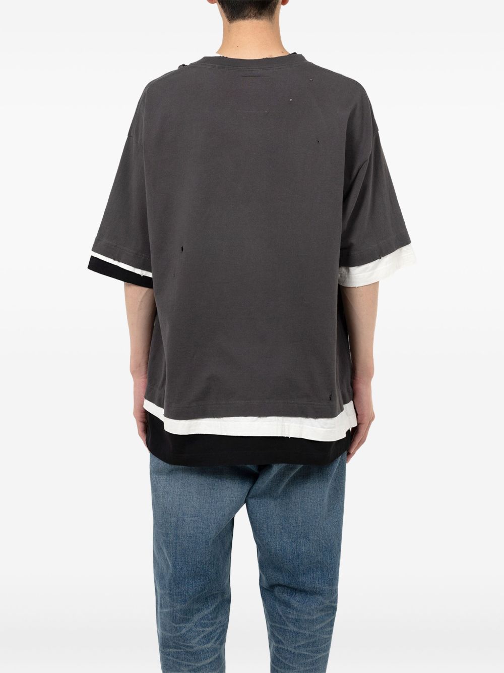 layered pocket T-shirt