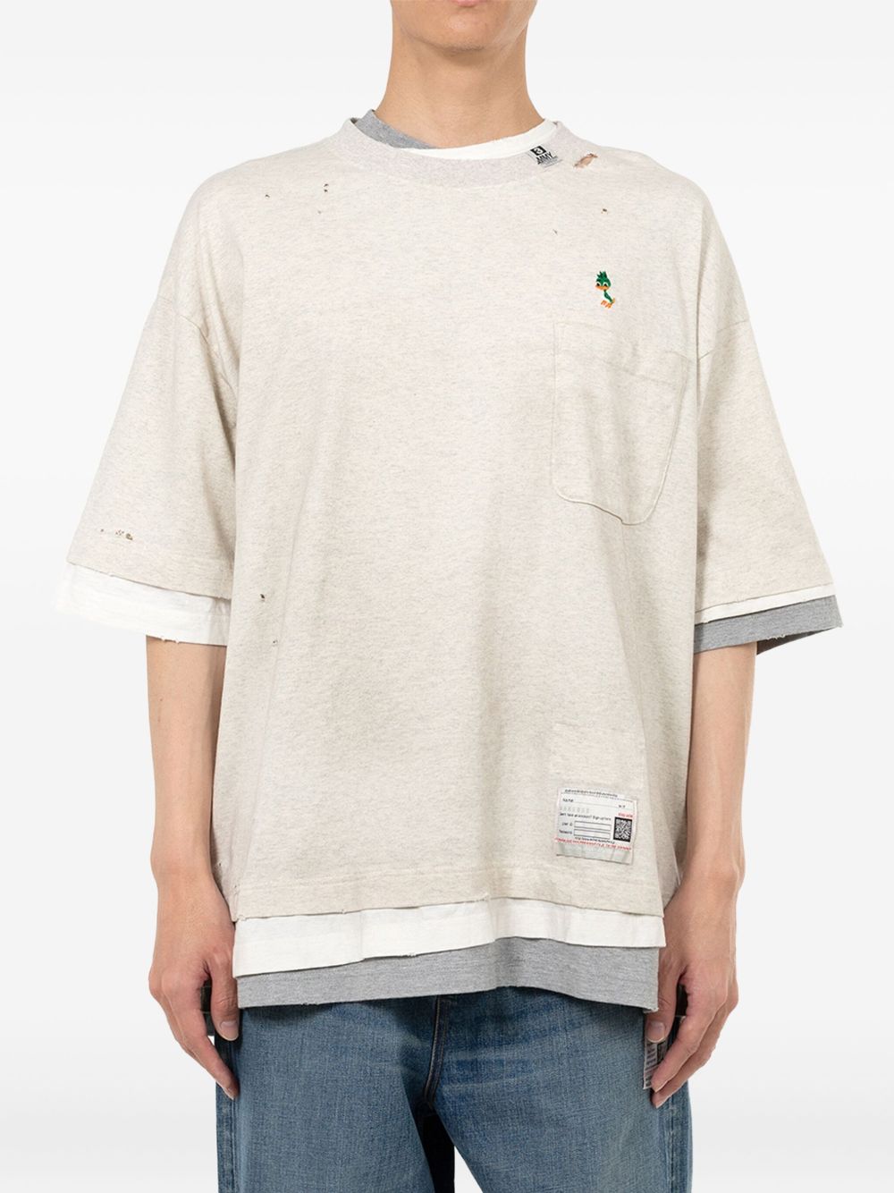 layered pocket T-shirt