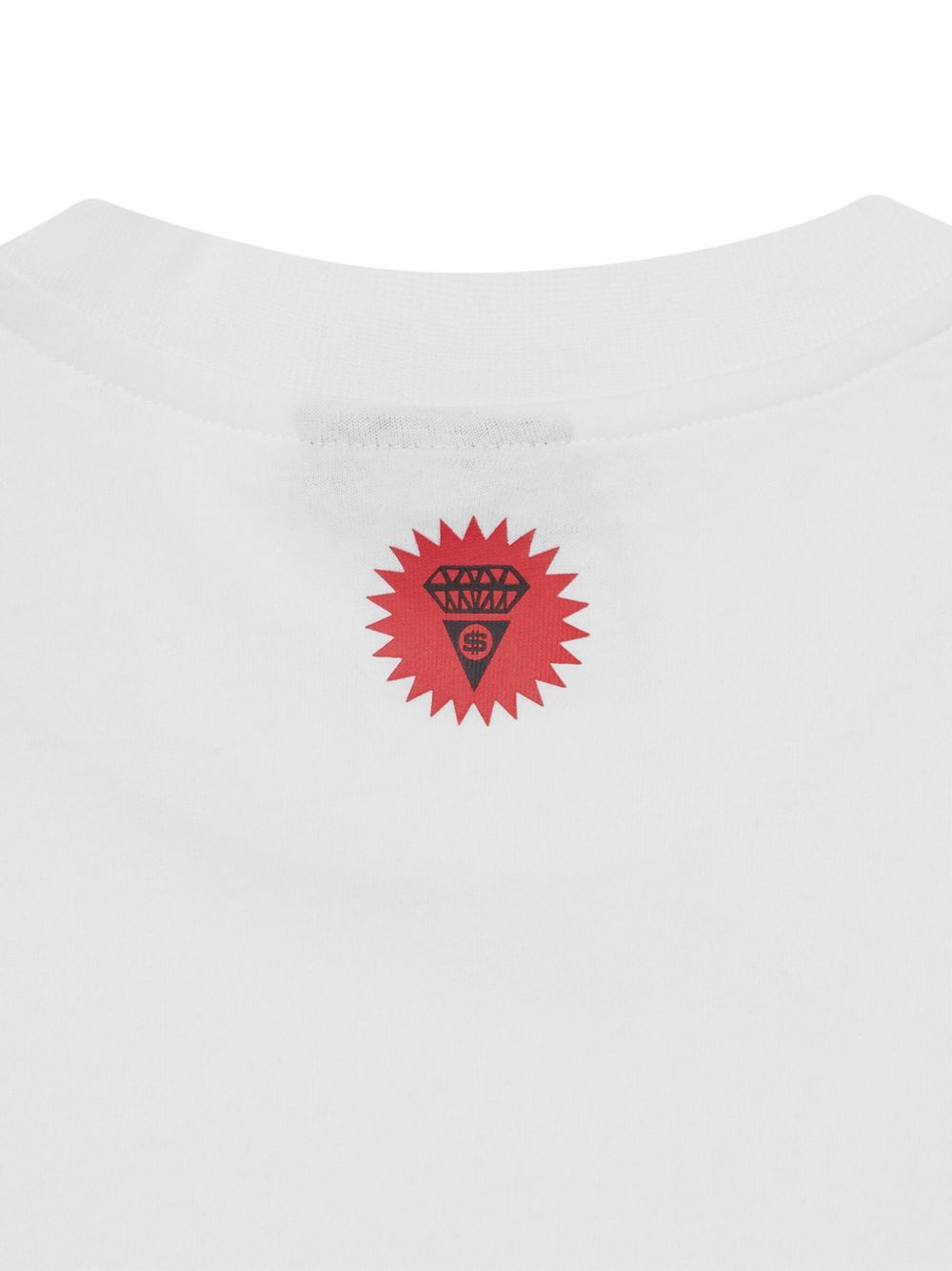 camouflage-print T-shirt