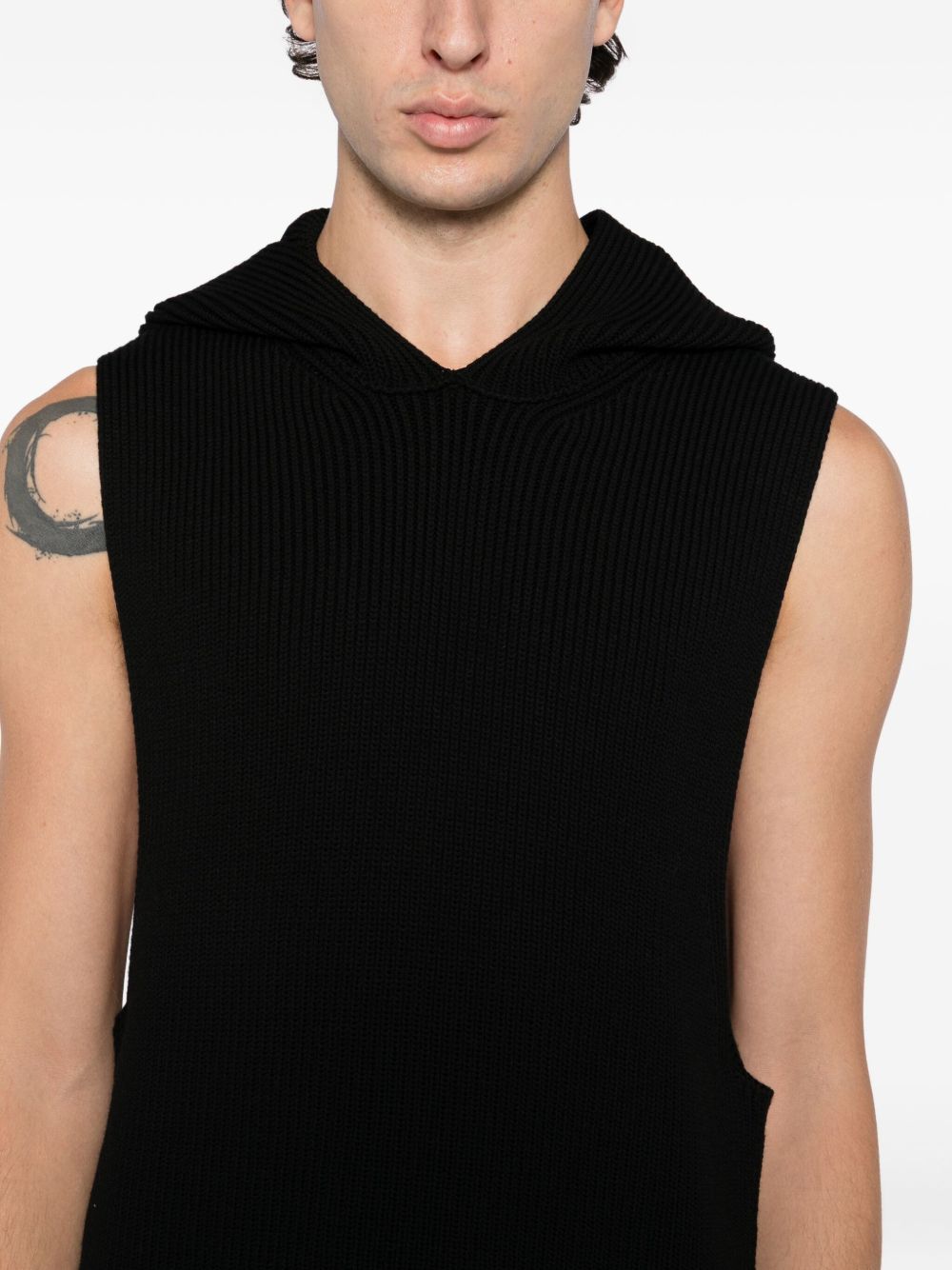 hooded tank
