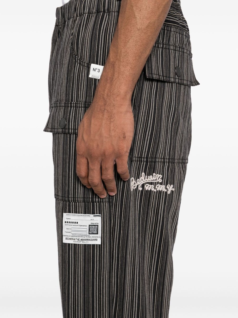 logo-patched straight-leg pants