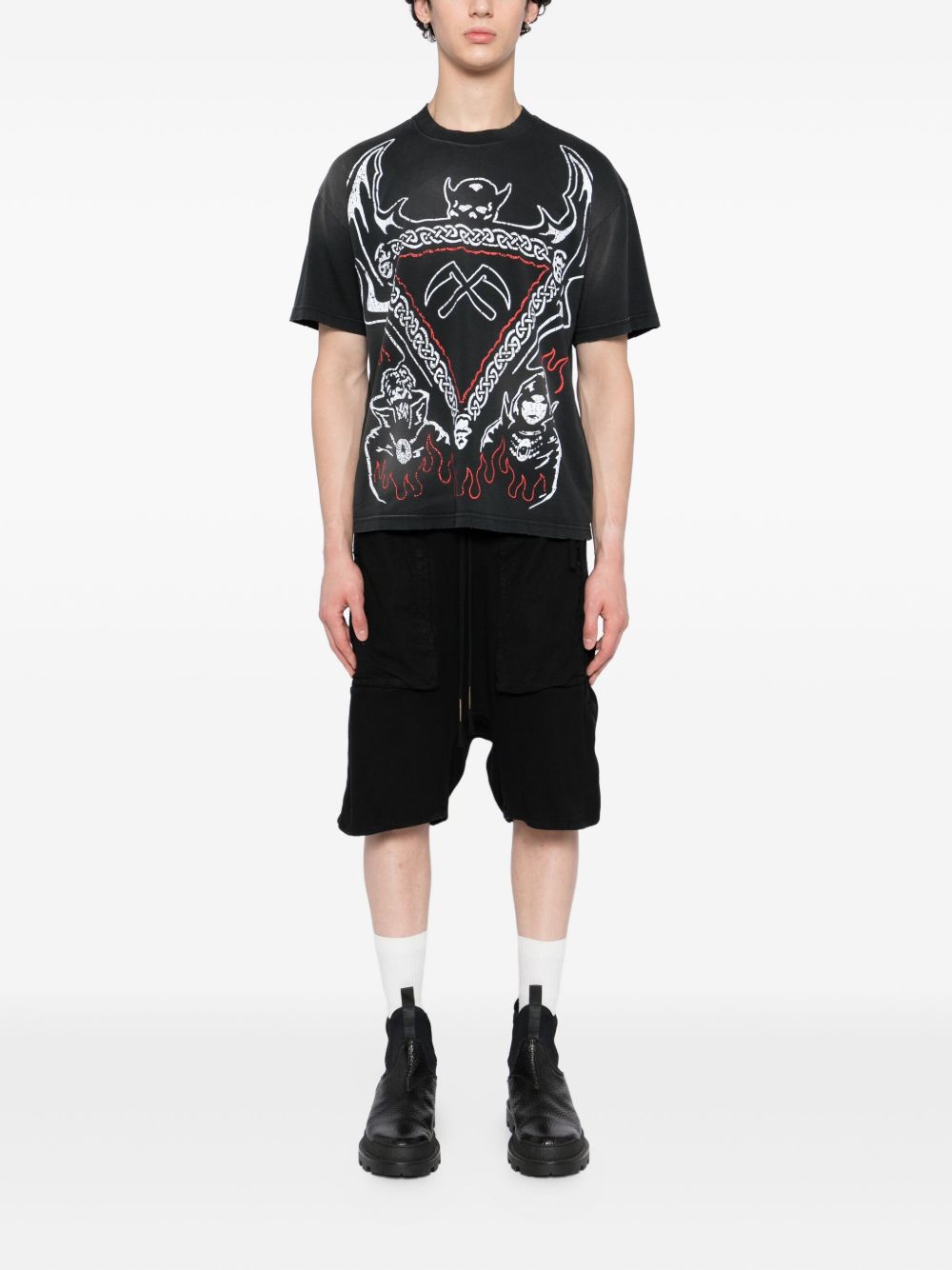 graphic-print T-shirt