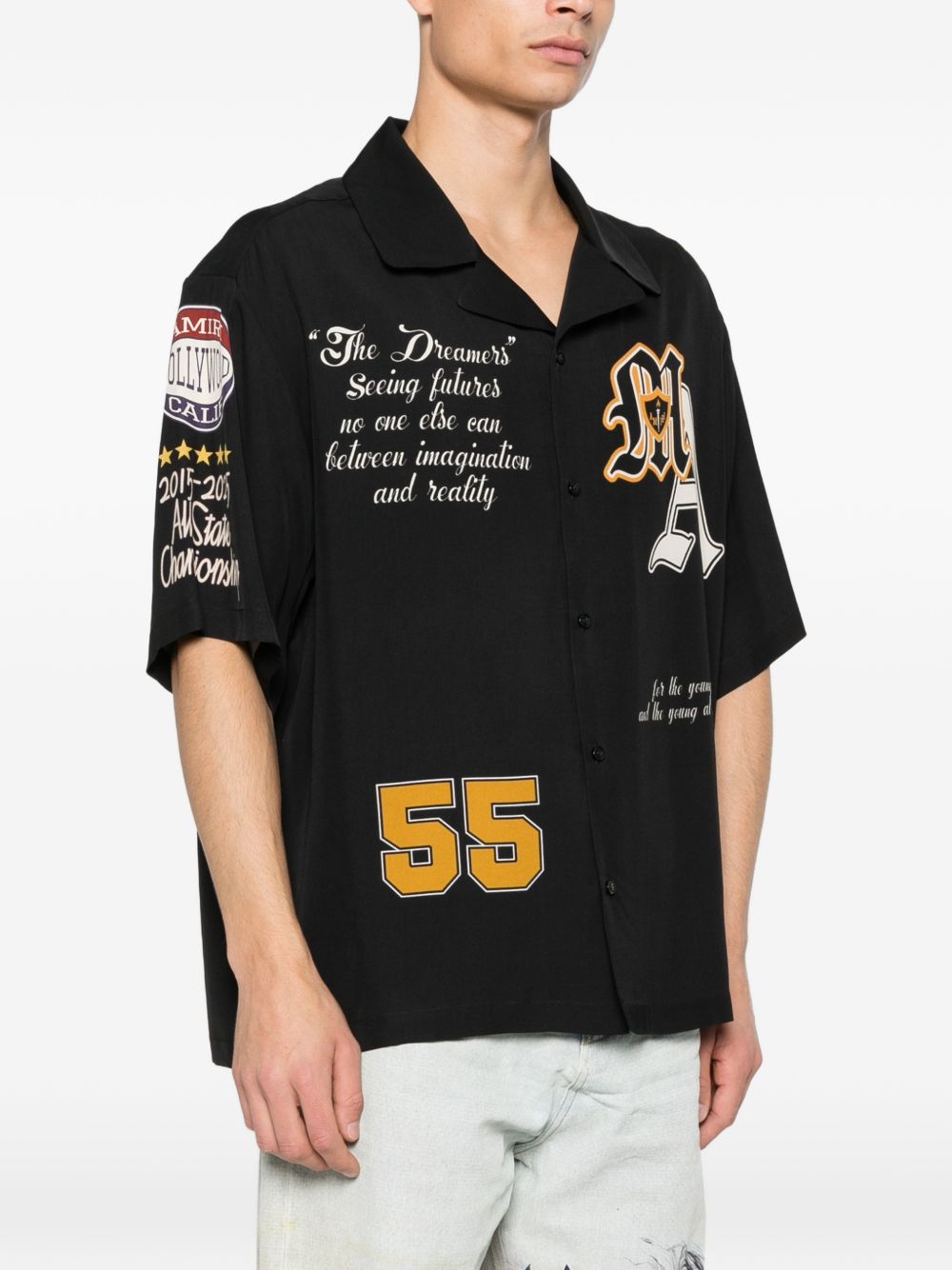graphic-print shirt