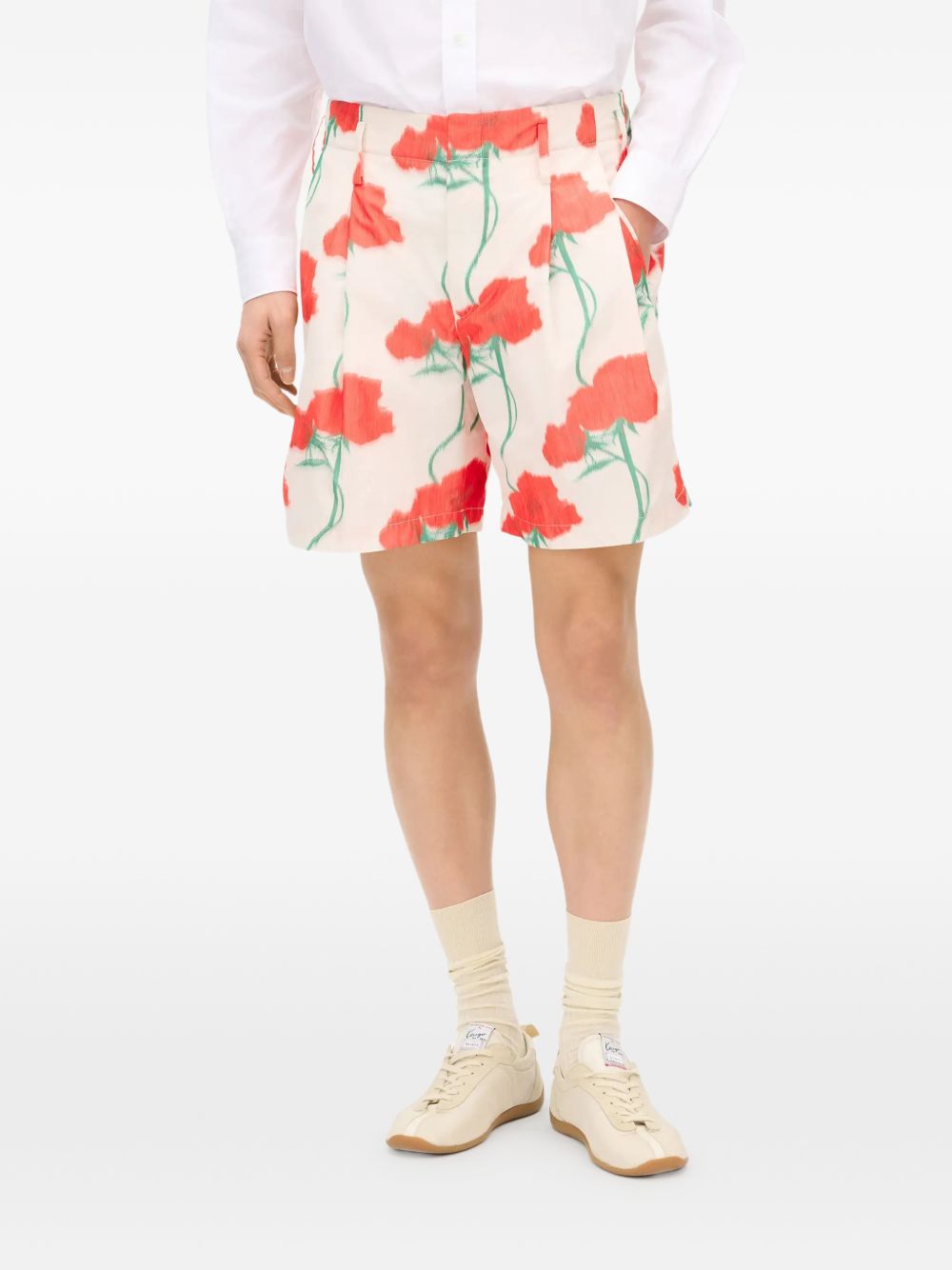 poppy-print pleated shorts
