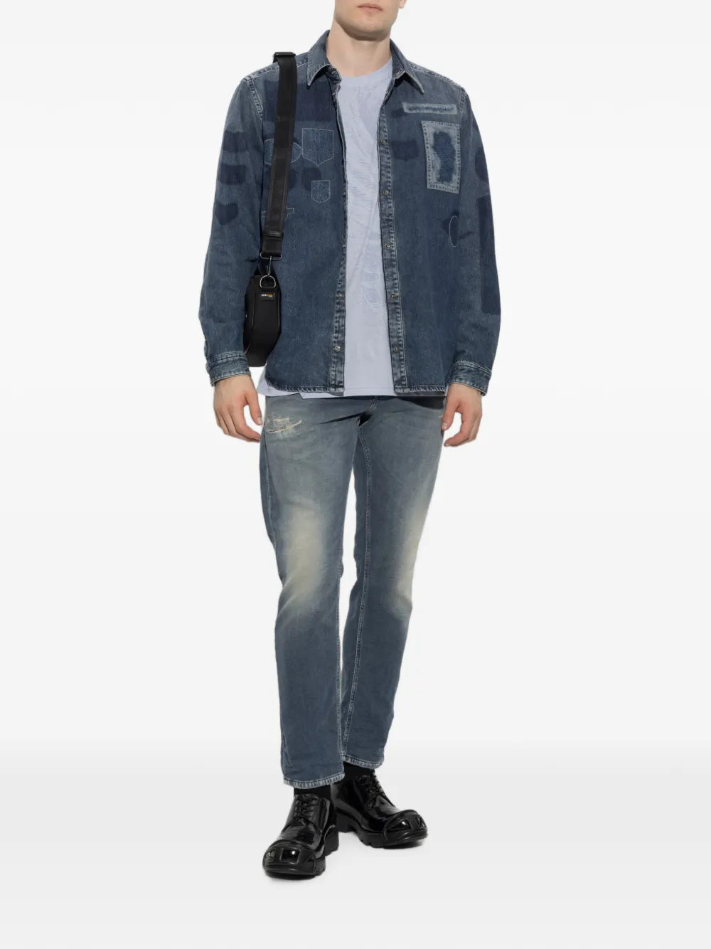 patch-detail denim shirt
