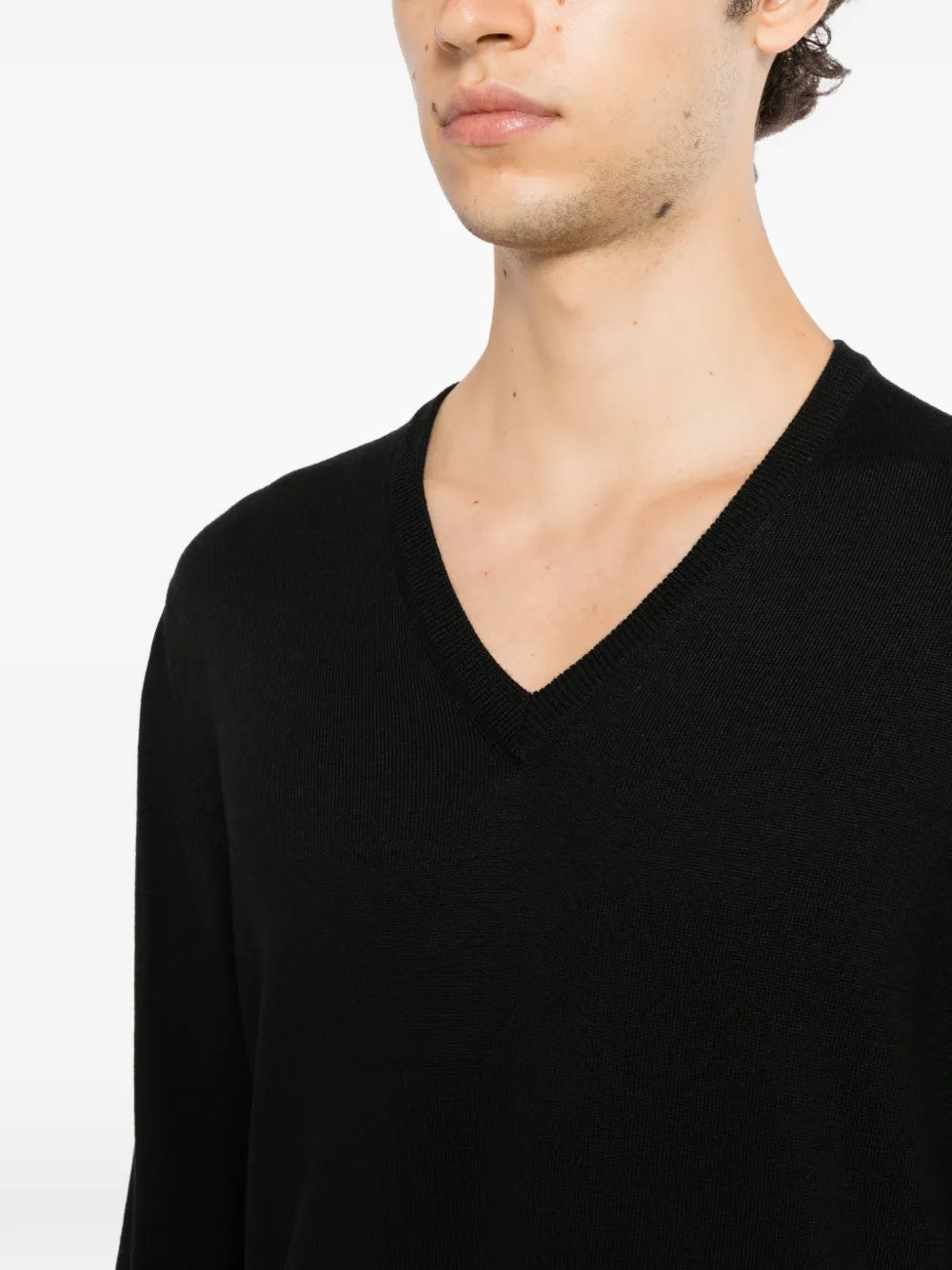 V-Neck Jumper