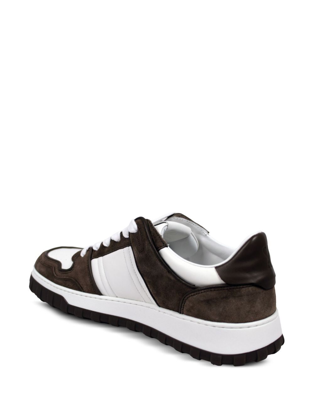 Walk sneakers