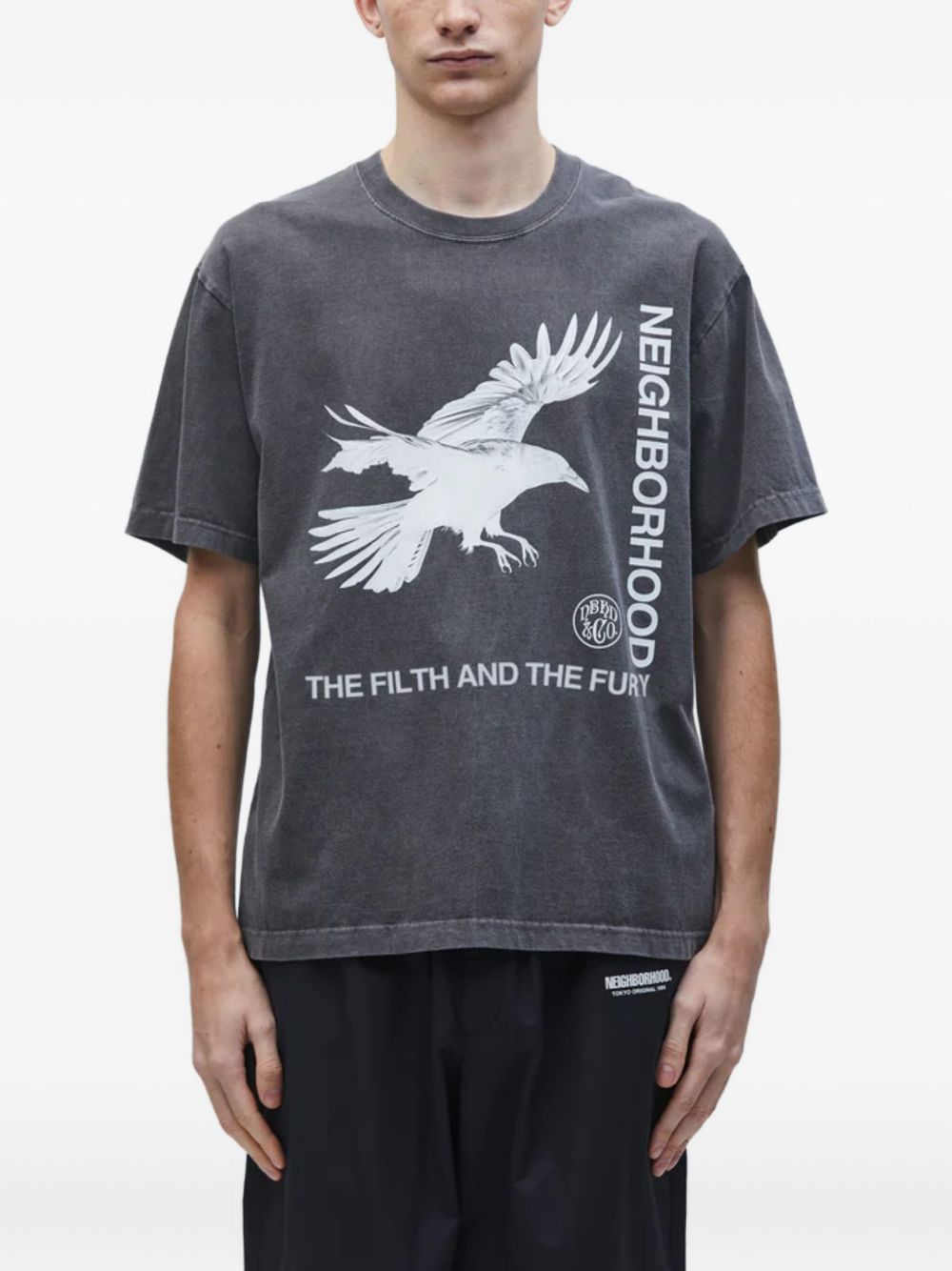 graphic-print T-shirt