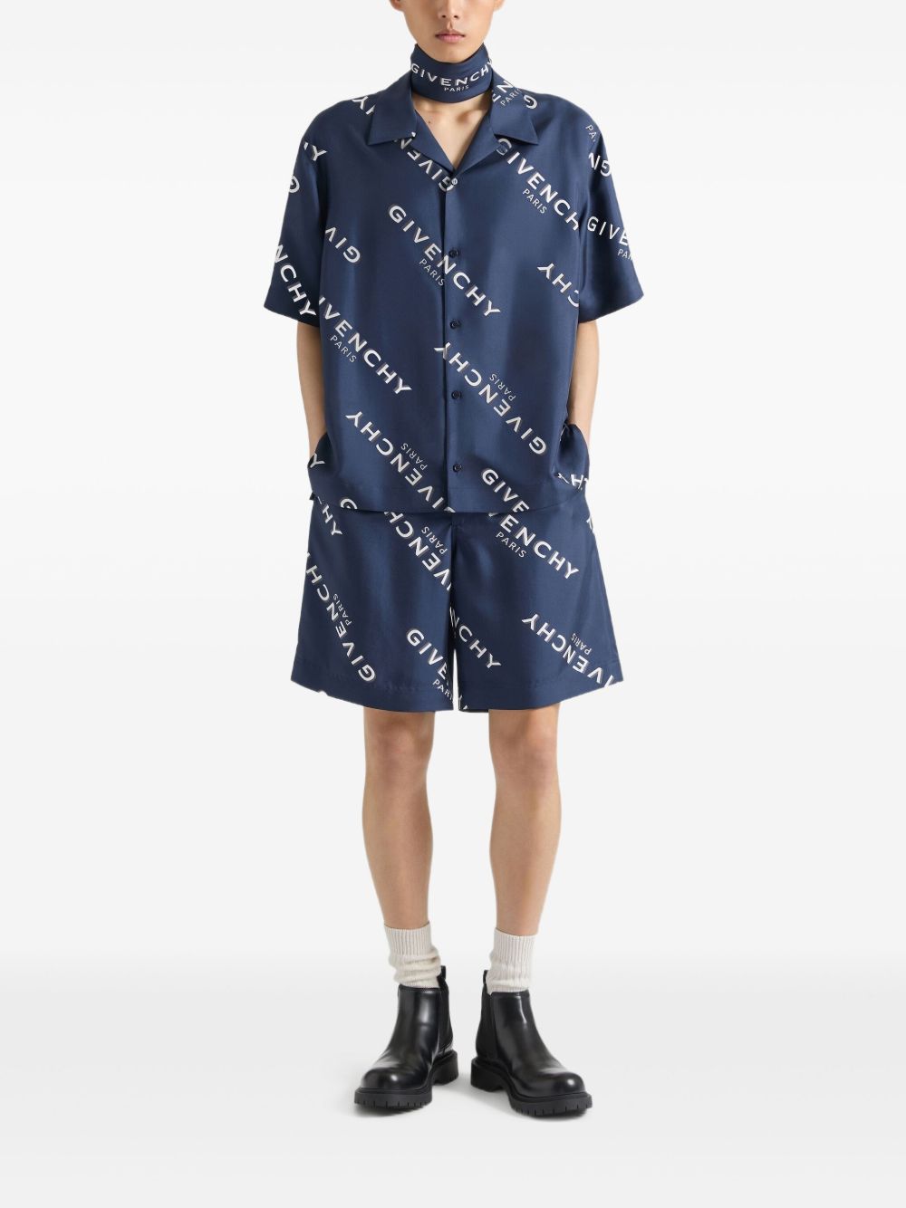 logo-print shorts