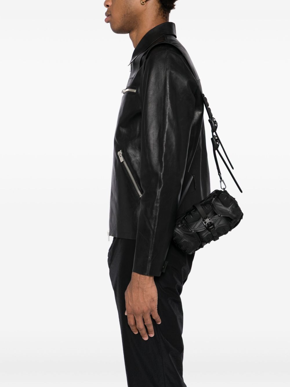 Object I67 shoulder bag