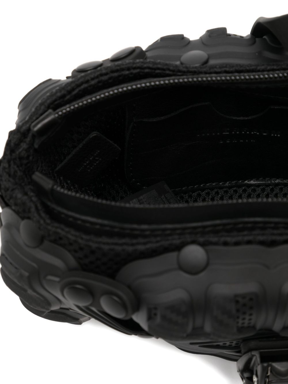 Object I67 shoulder bag
