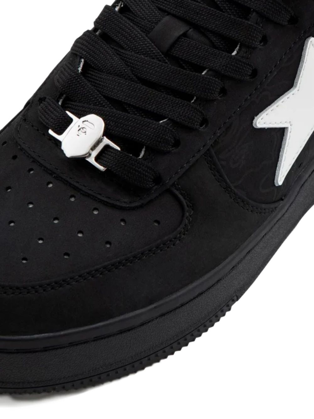 Star-appliqué sneakers