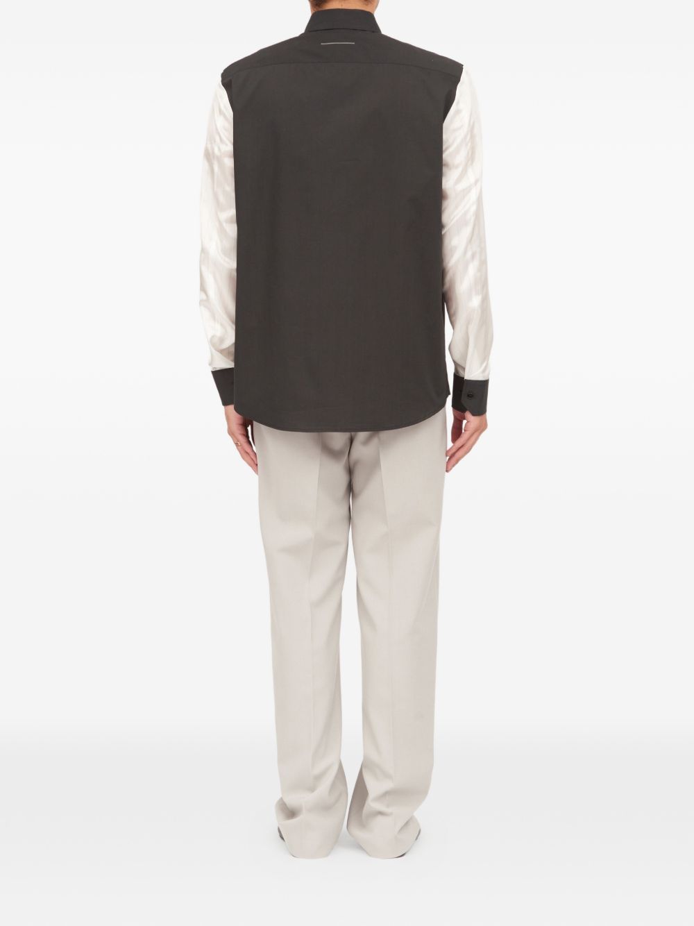long-sleeved shirt