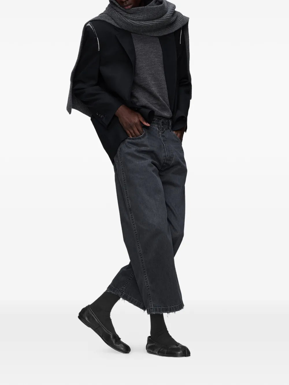 Frayed Cropped Trousers