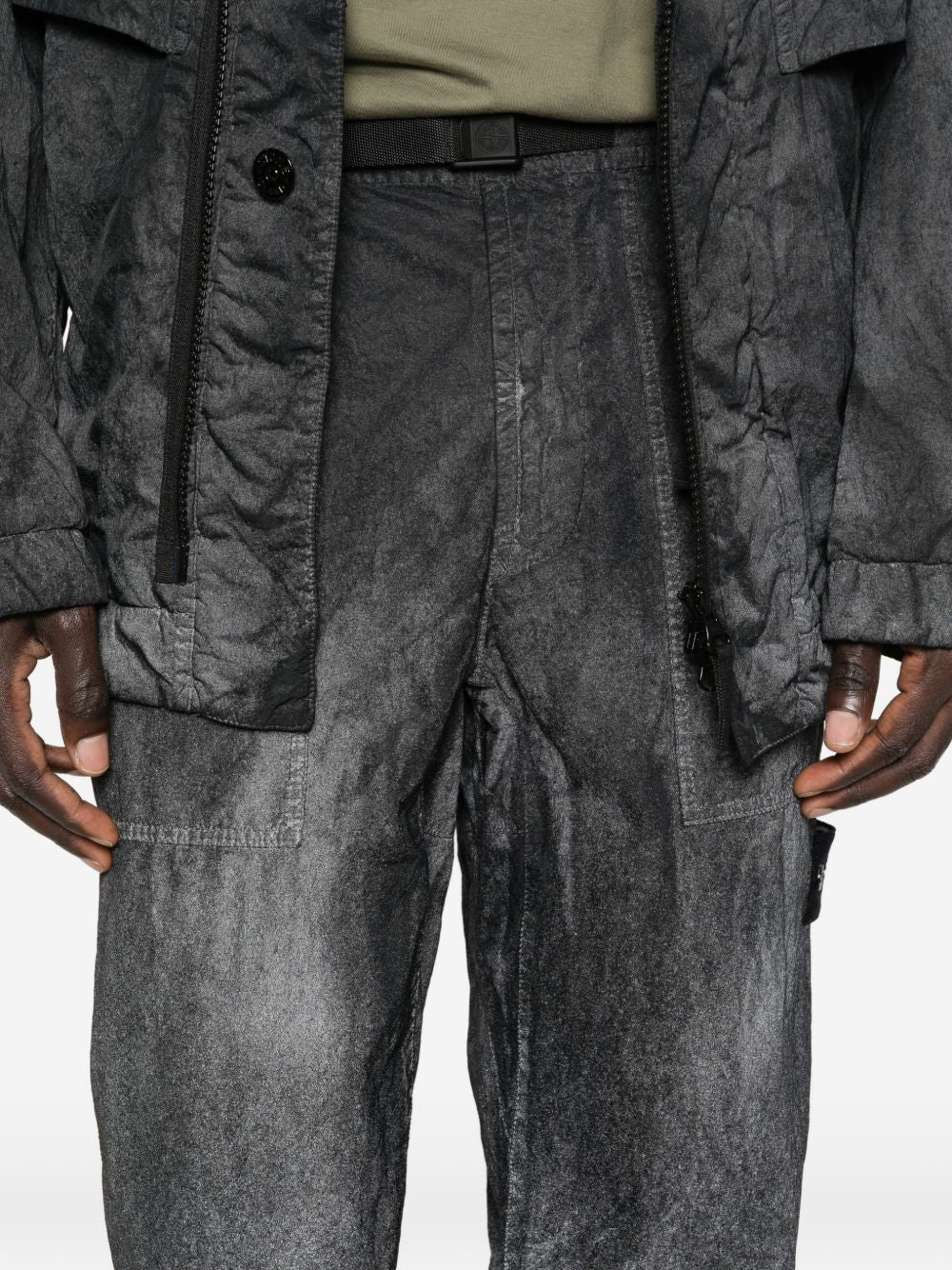 hand sprayed reflective trousers