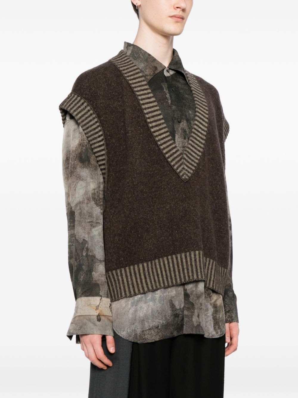 sleeveless v-neck vest