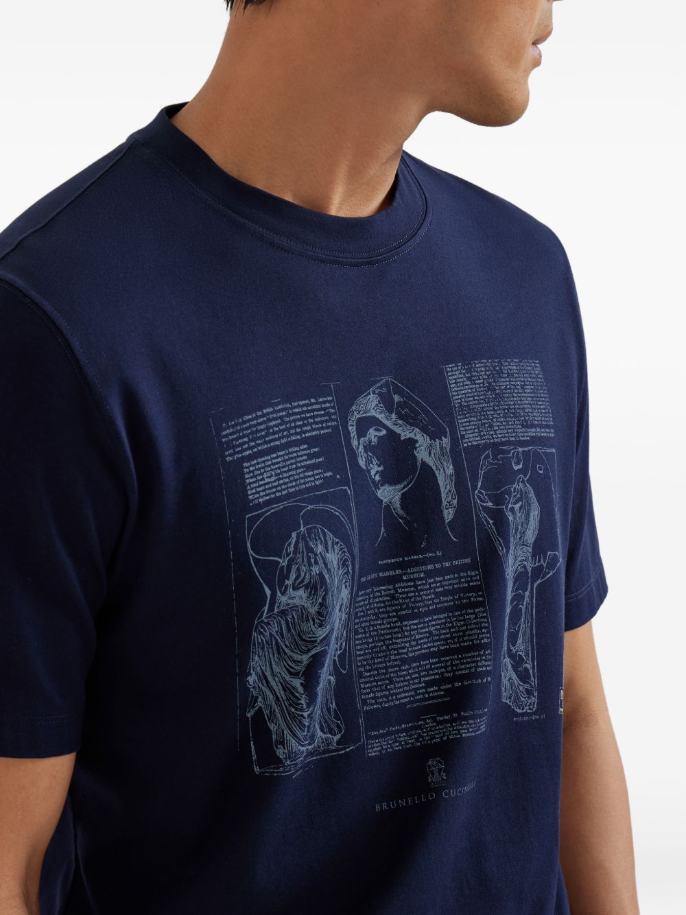 crew-neck graphic-print T-shirt