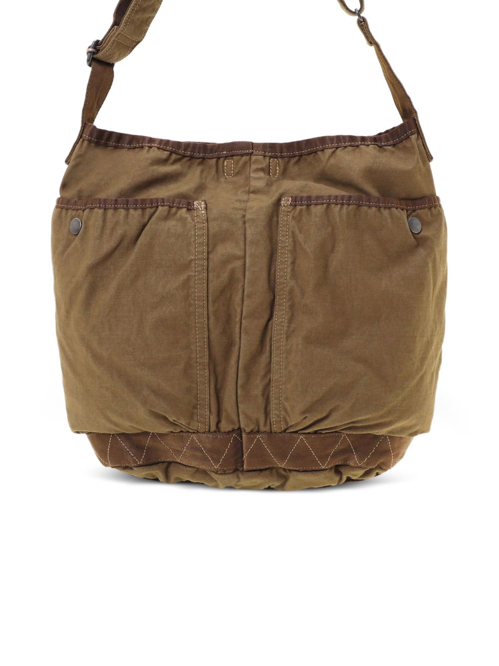 zip-pocket shoulder bag