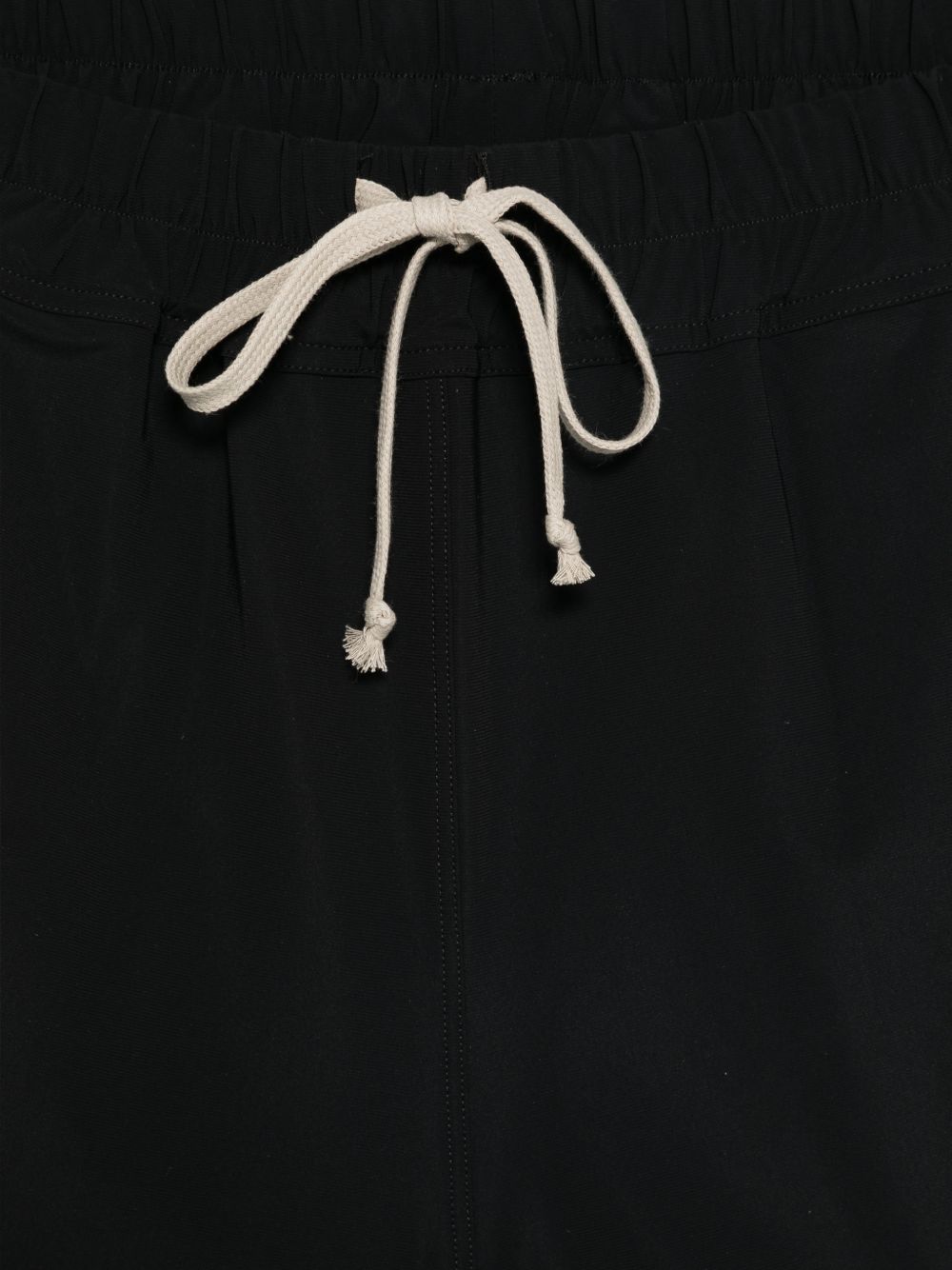 drawstring-fastening swim shorts
