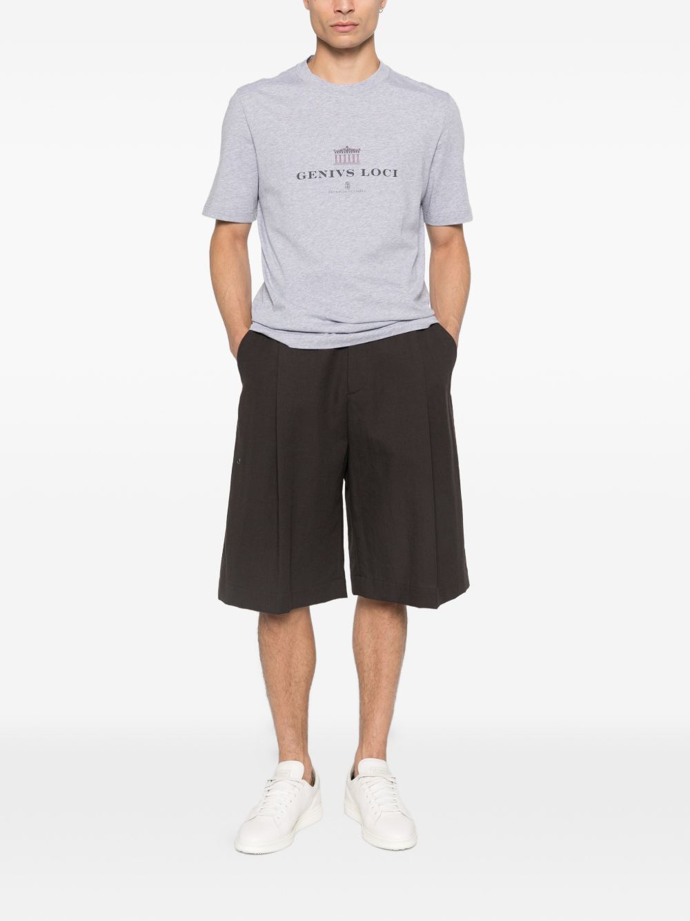 graphic-print T-shirt