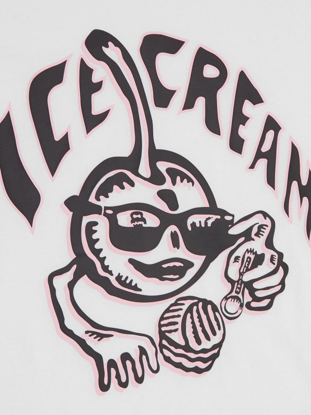 graphic-print T-shirt