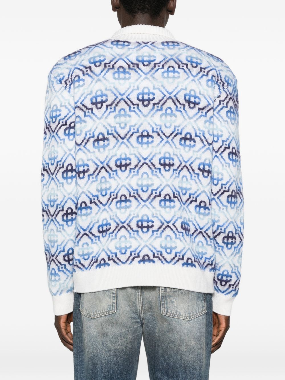 zip-up cardigan