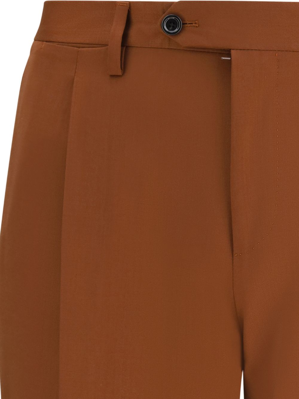 Iconic double-breasted suit