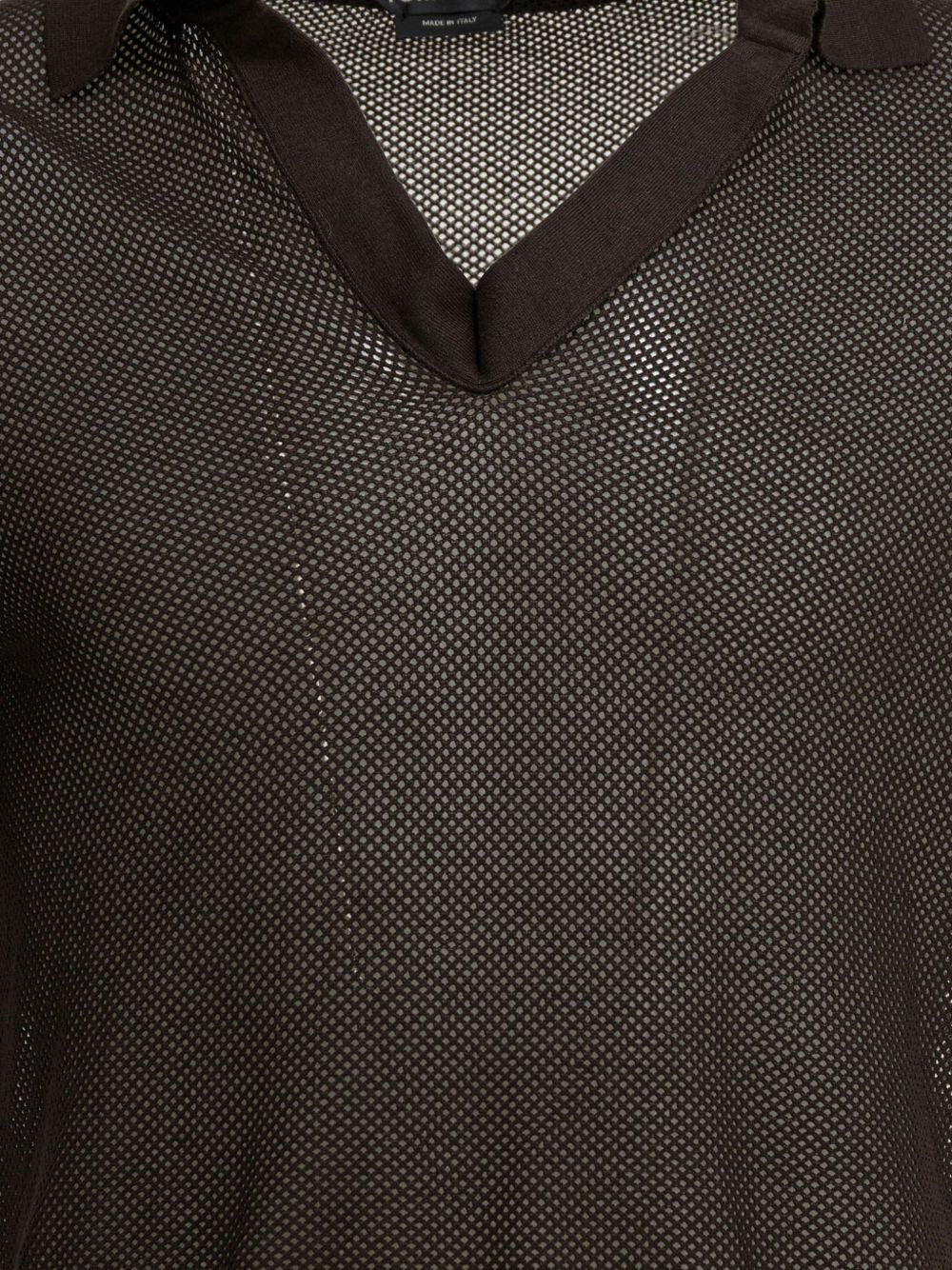 V-neck mesh T-shirt