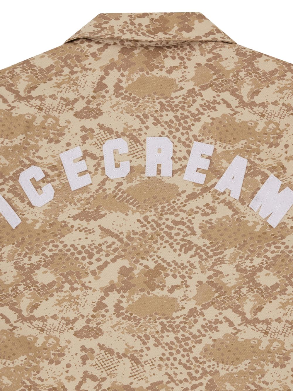 camouflage-print shirt jacket