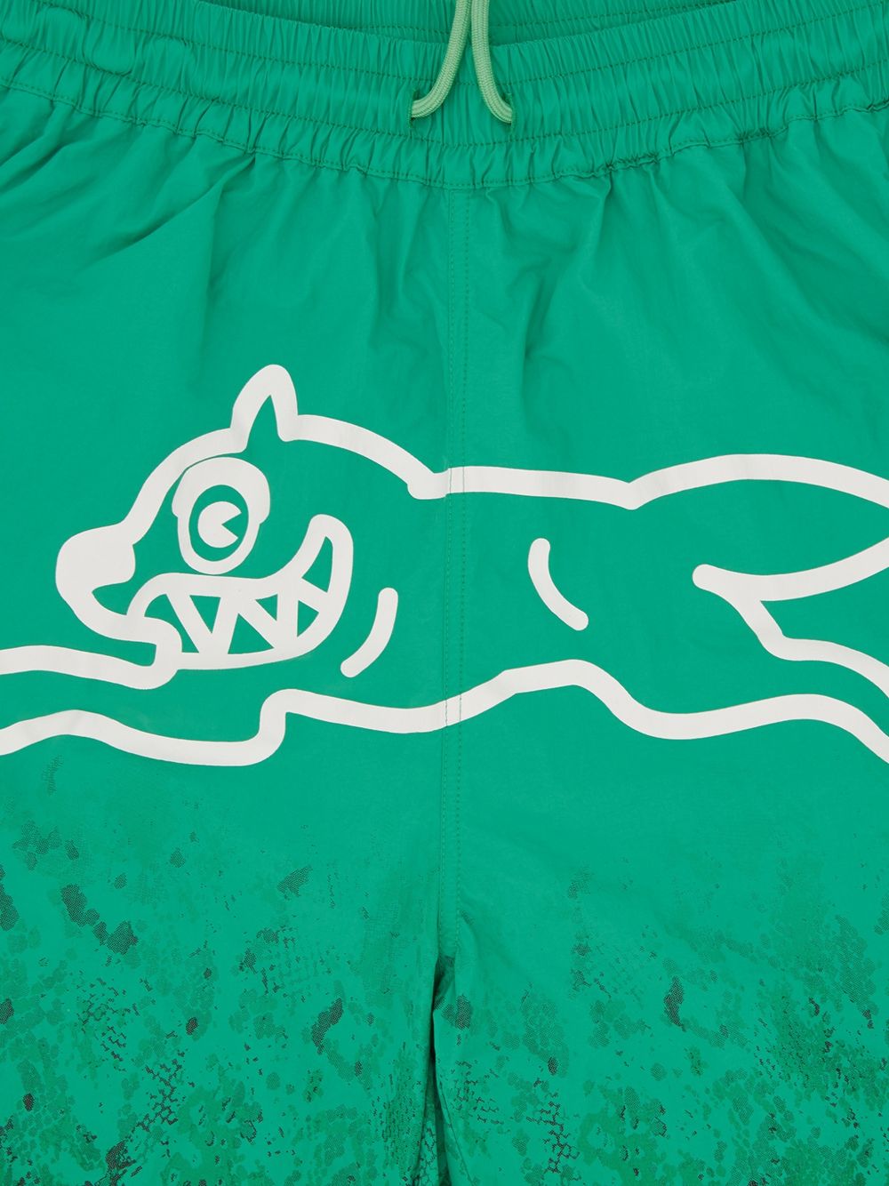 graphic-print shorts