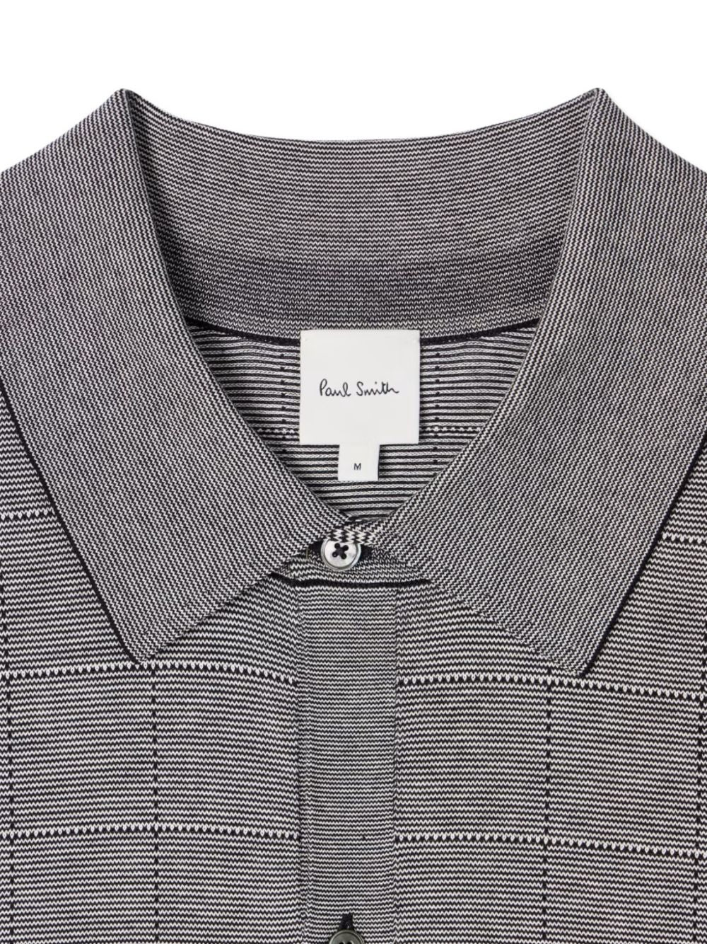 checked short-sleeve shirt