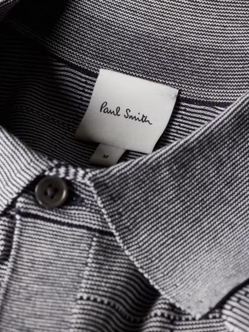 checked short-sleeve shirt