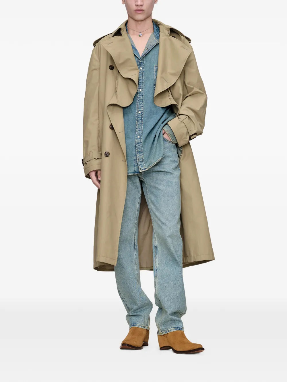 Belt-Loops Jeans