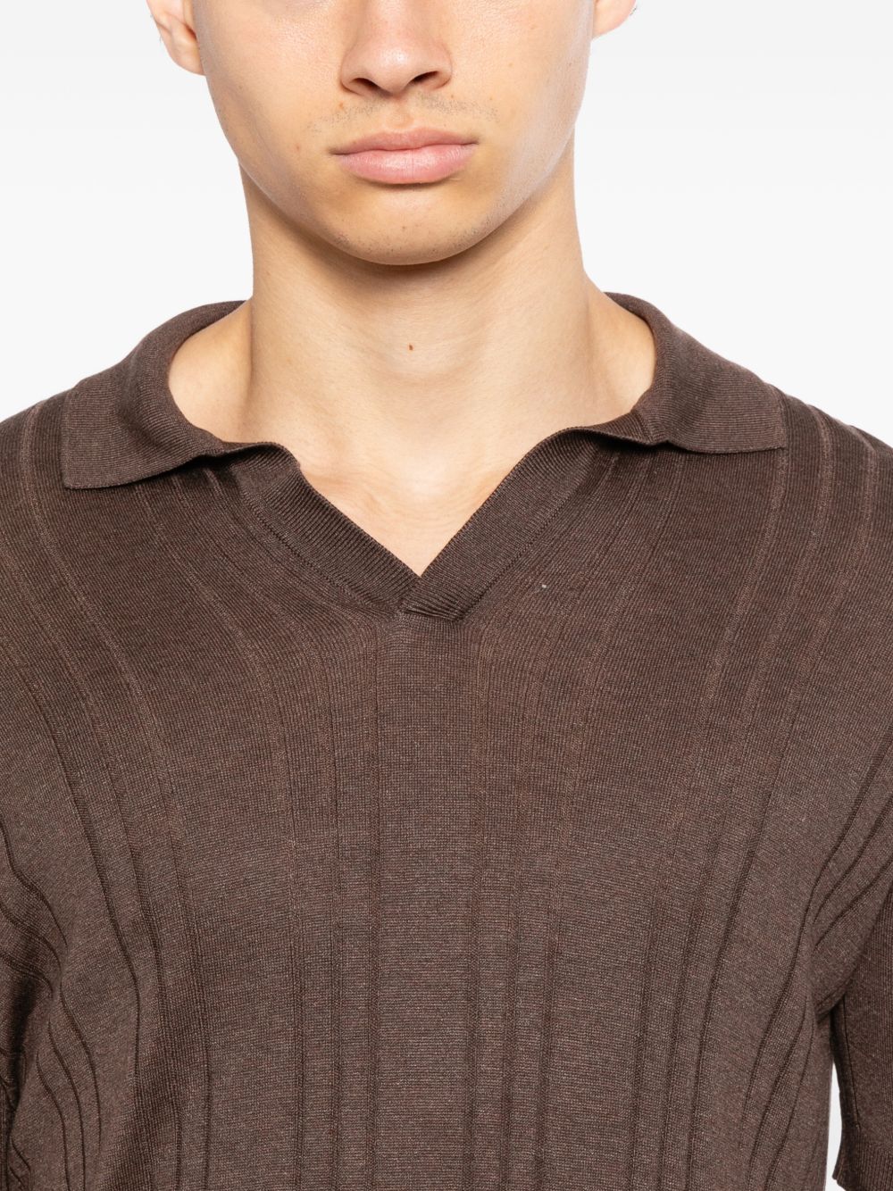 revere collar short-sleeve T-shirt