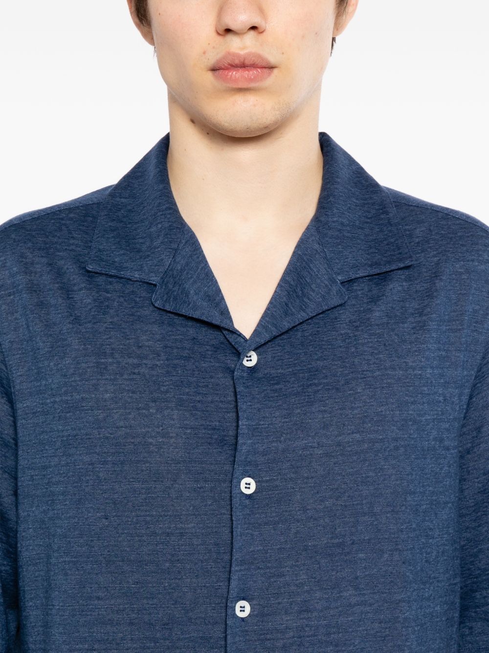 camp-collar buttoned shirt