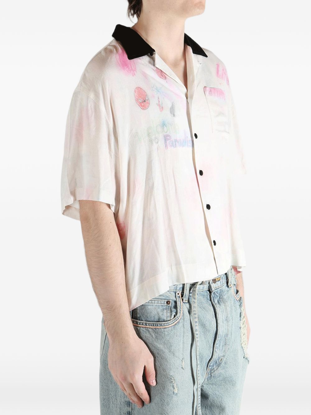 graphic-print shirt