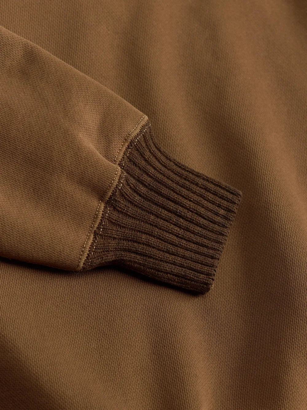 button ribbed-collar sweatshirt