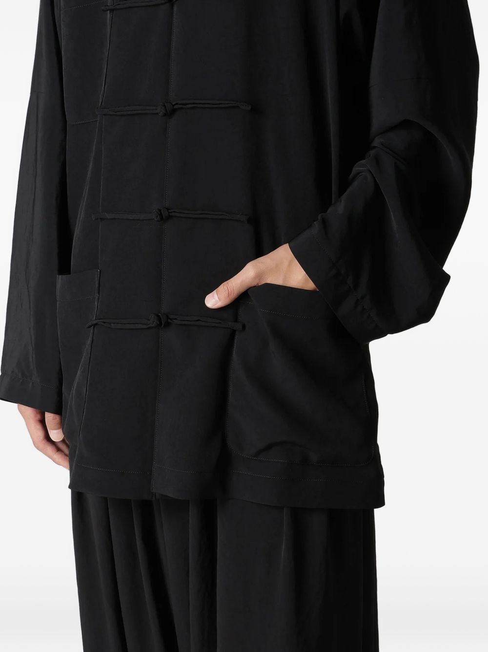 knot button jacket