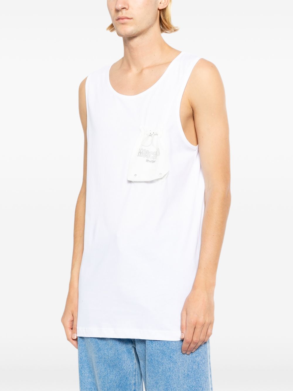 pocket-detail vest