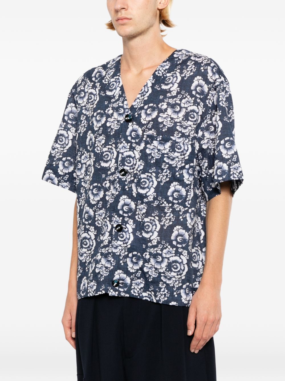floral-print shirt