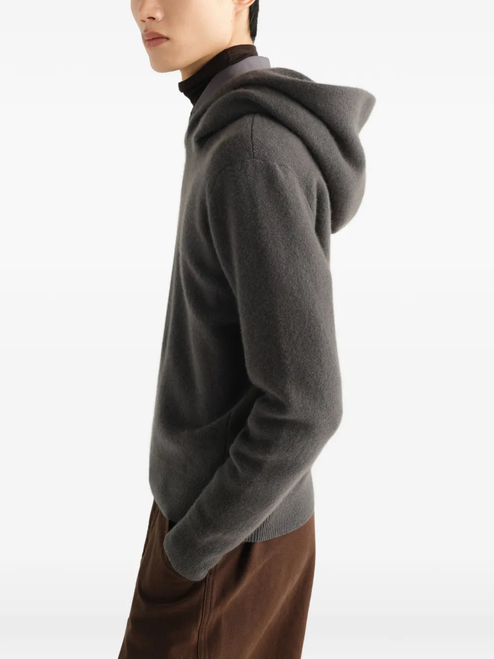 hooded sweater in cashmere