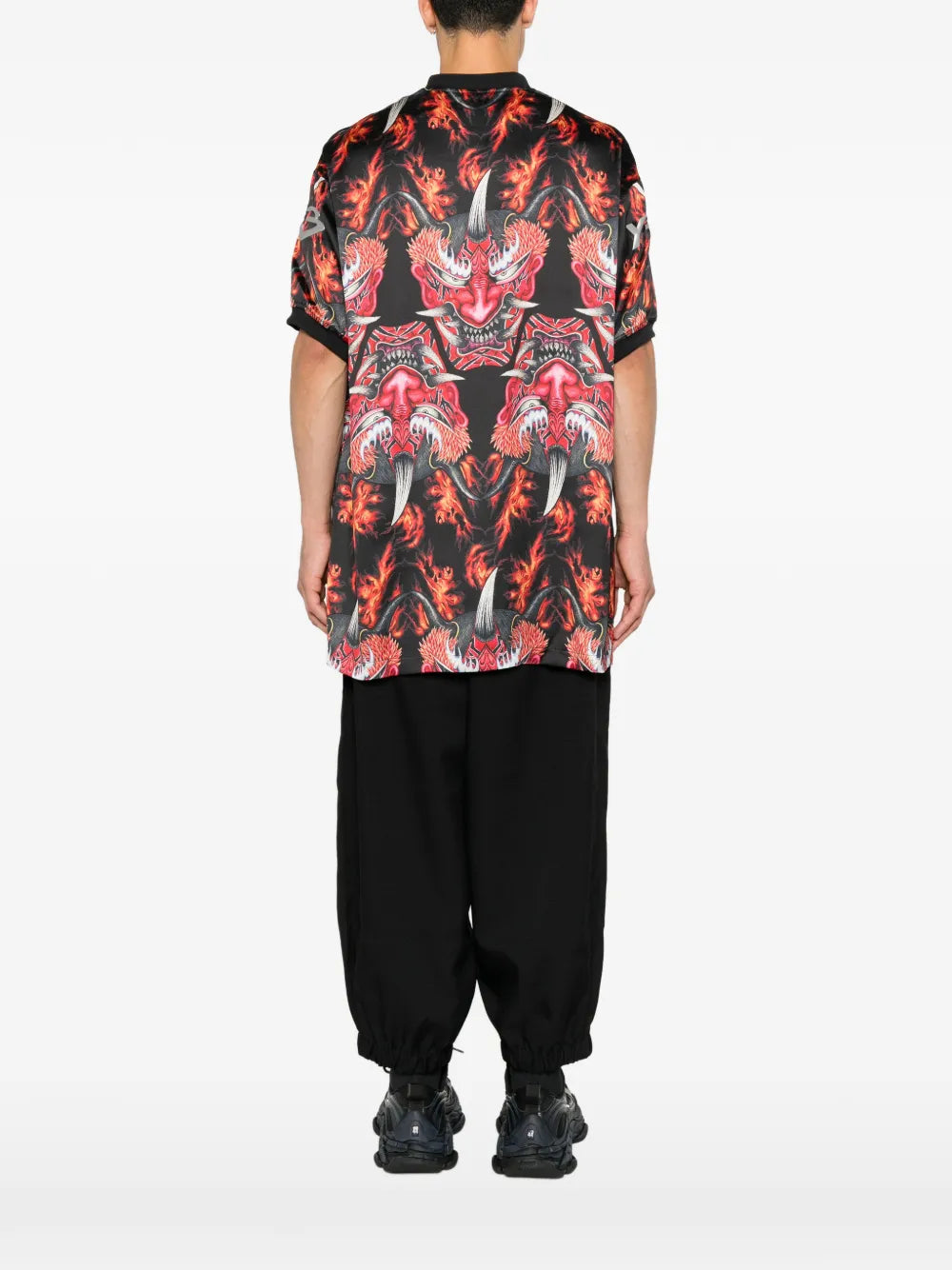 graphic-print short-sleeve top