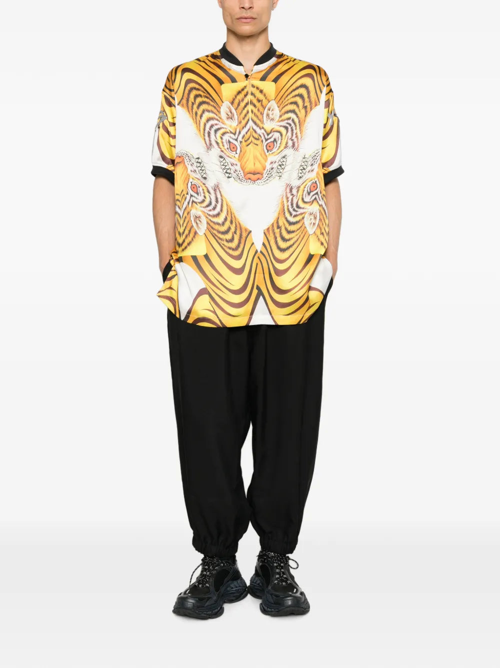 tiger-print short-sleeve top