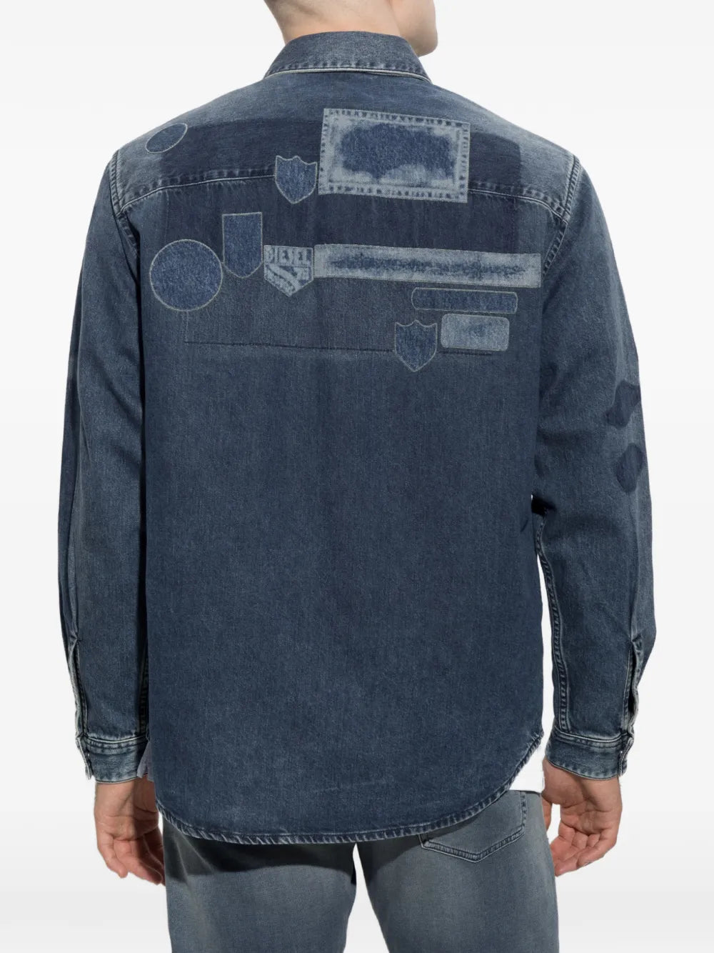 patch-detail denim shirt
