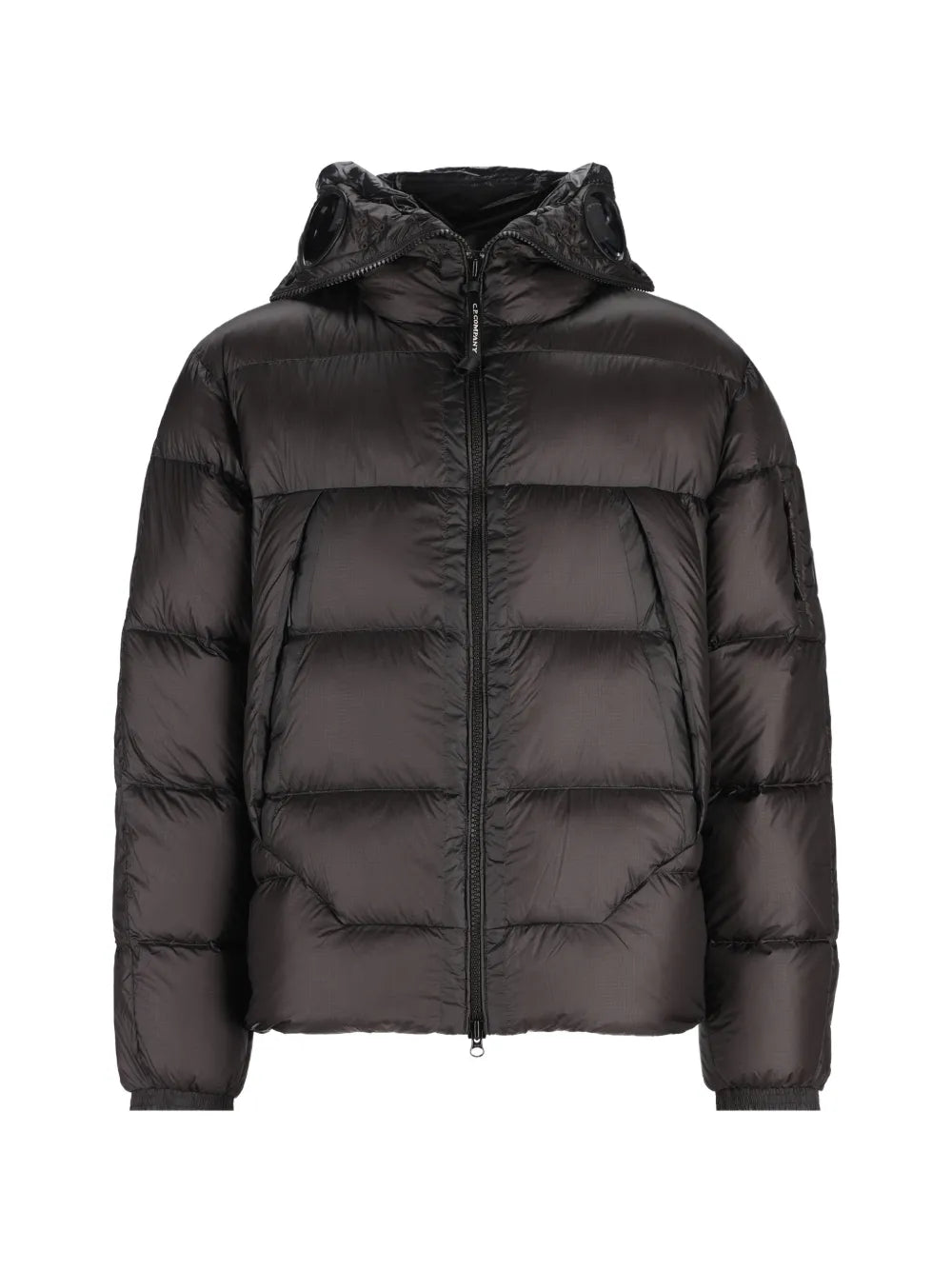 Goggle-detail quilted jacket