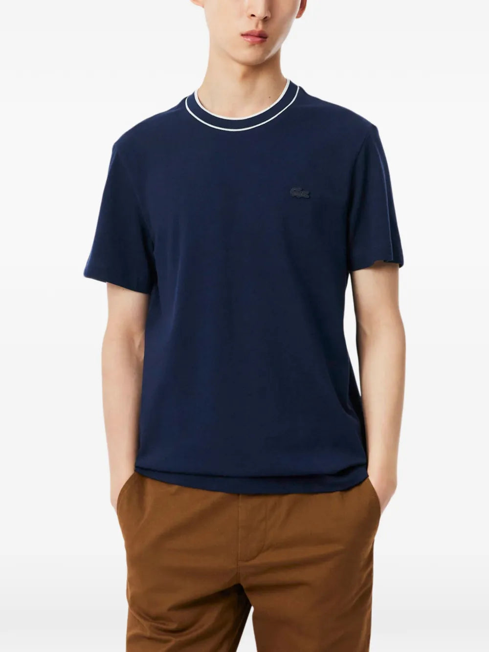 contrast-trim logo-patch T-shirt